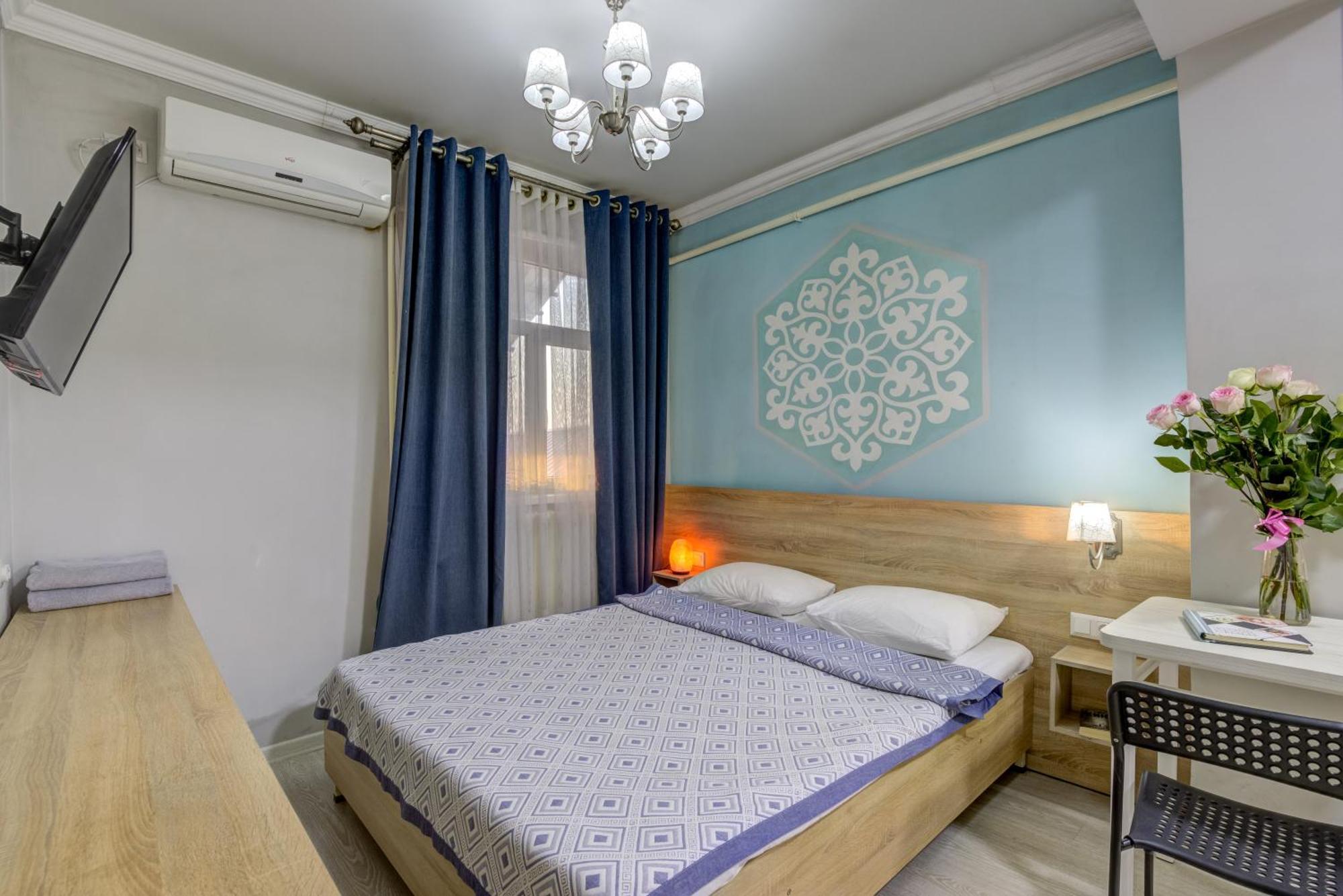 Viva Hotel Bishkek Exterior photo
